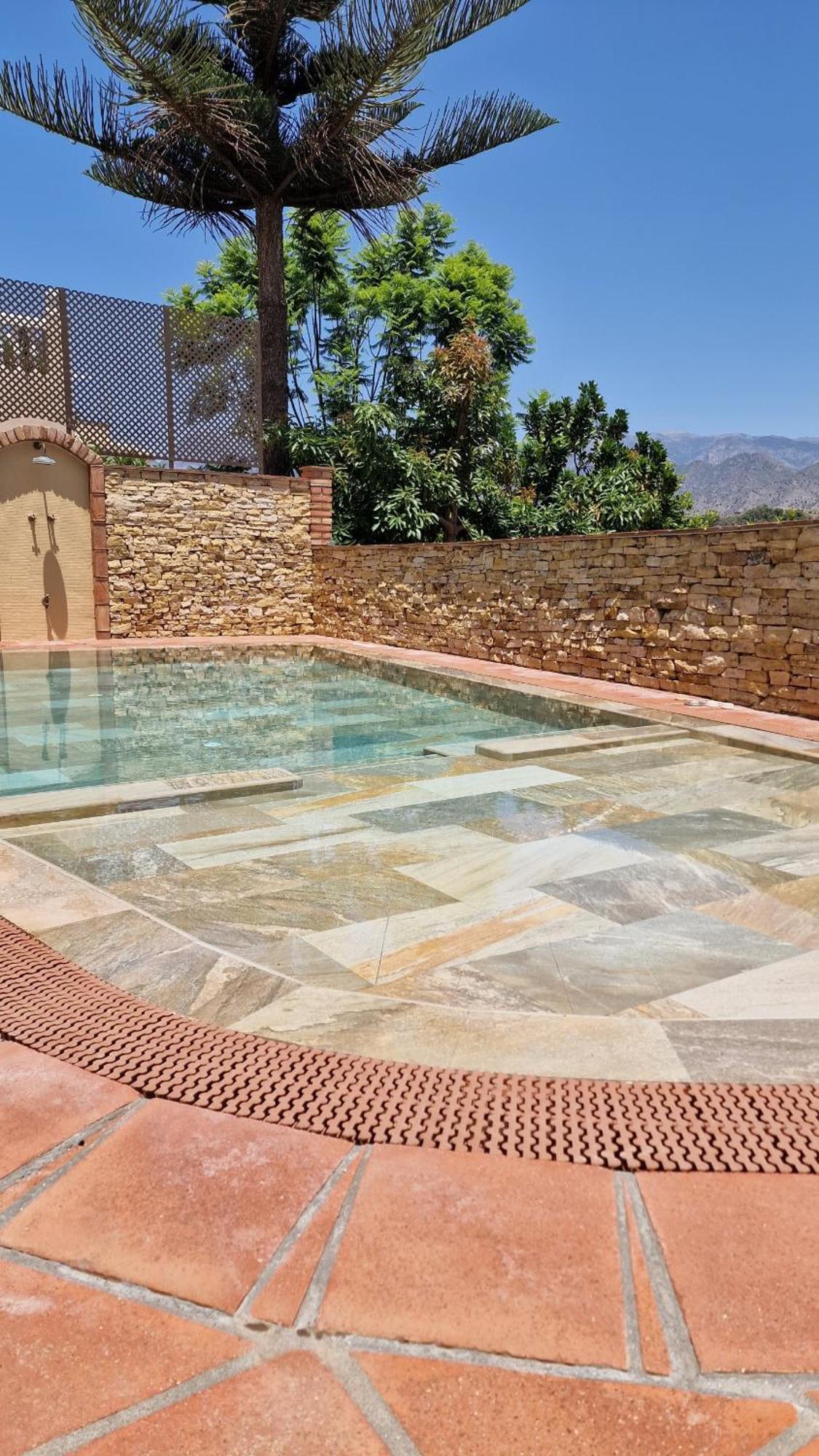 Villa Deluxe Nerja Silhouse Extérieur photo
